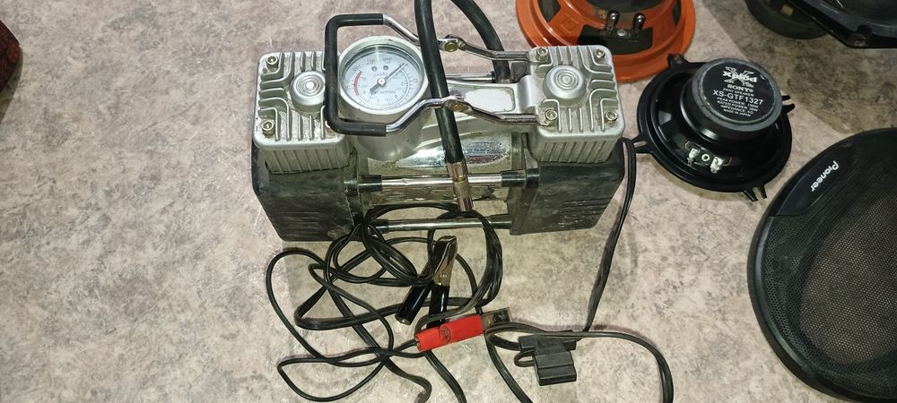 Продам компрессор