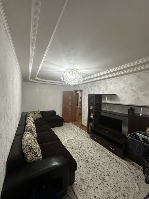 Продам квартиру мкрн Западный