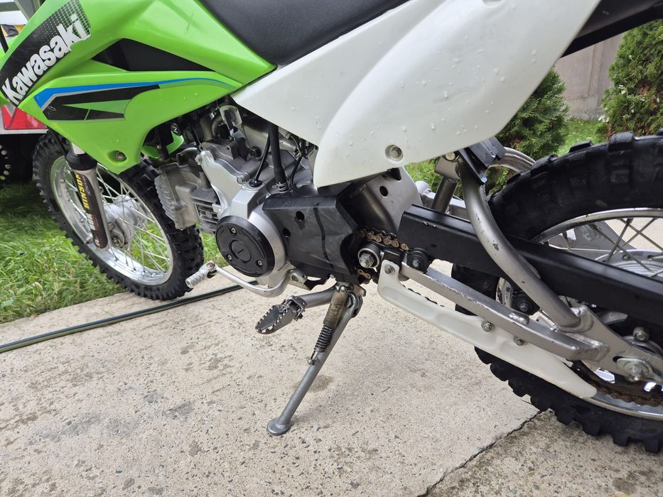 Motocicleta Kavasaki klx 110 cmc