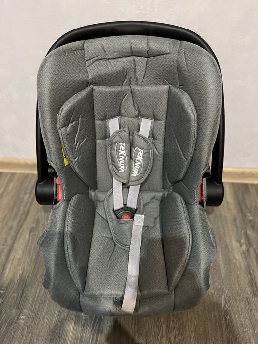 Автокресло Teknum