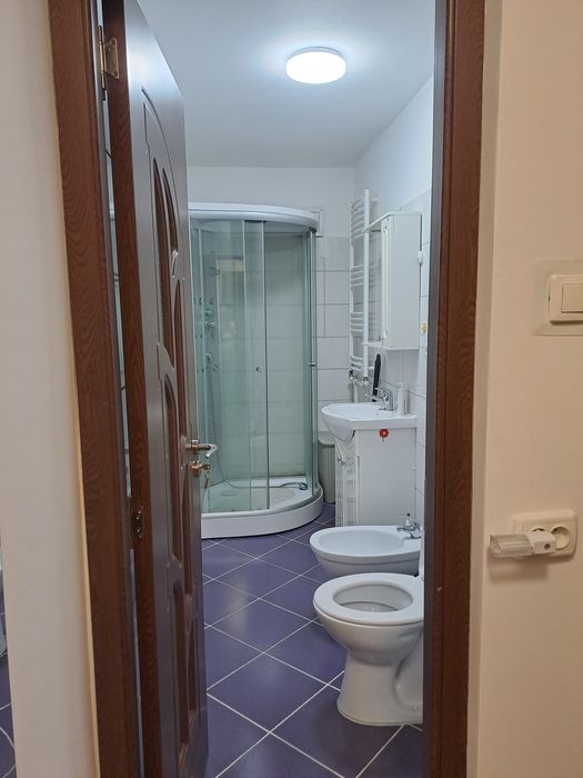 Apartament 2 camere, transformat in 3.