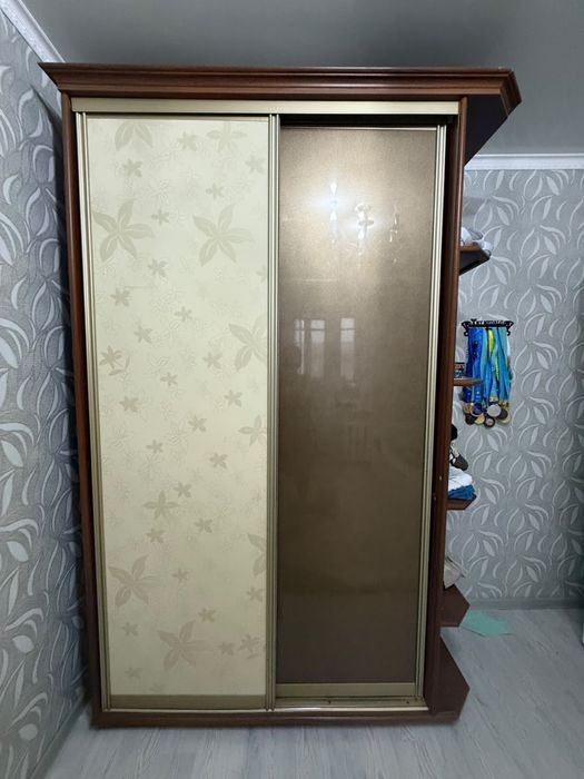 Әдемі улкен шкаф сатылады