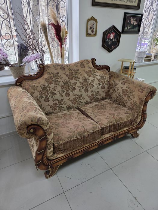 Два дивана комплект ретро