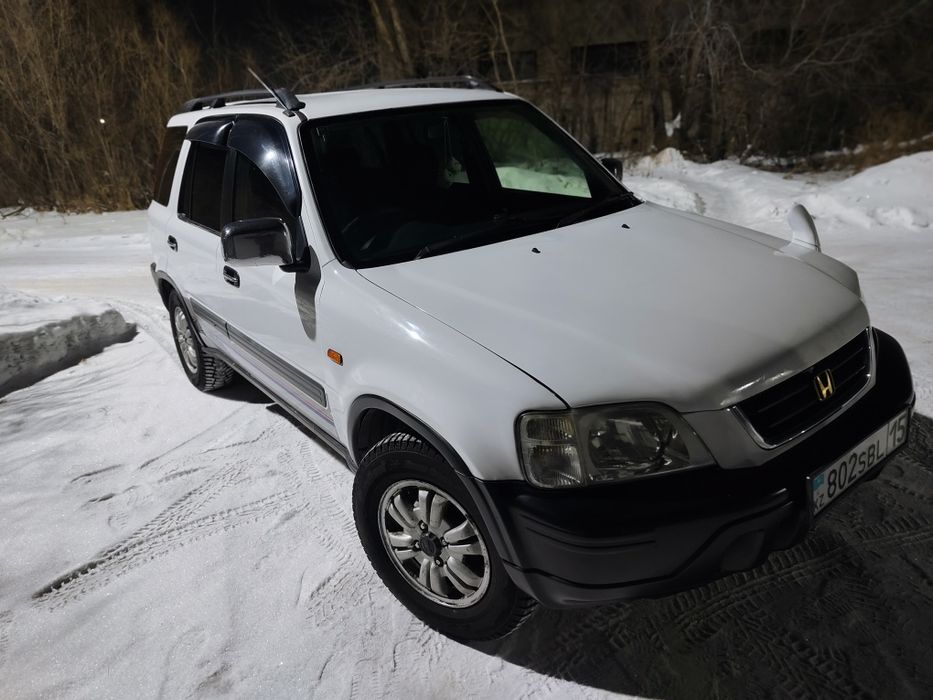 Продам HONDA CR-V RD1 80% в родном окрасе