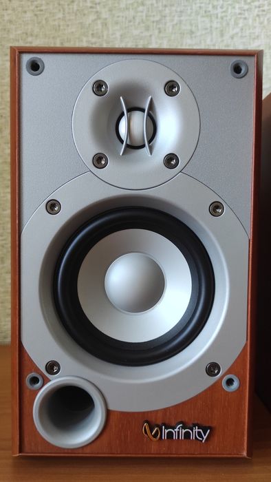 Акустика Infinity Primus HCS (возможно по раздельности)