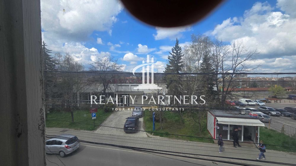 Продава се Къща в Перник, Изток - 240 кв.м за 400 €/кв.м - Снимка #23