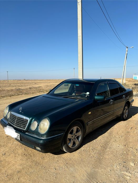 Продам мерседес w210 газ бензин 1997 года