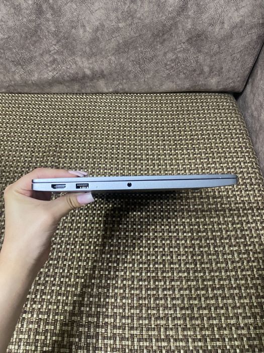 Продается ноутбук xiaomi