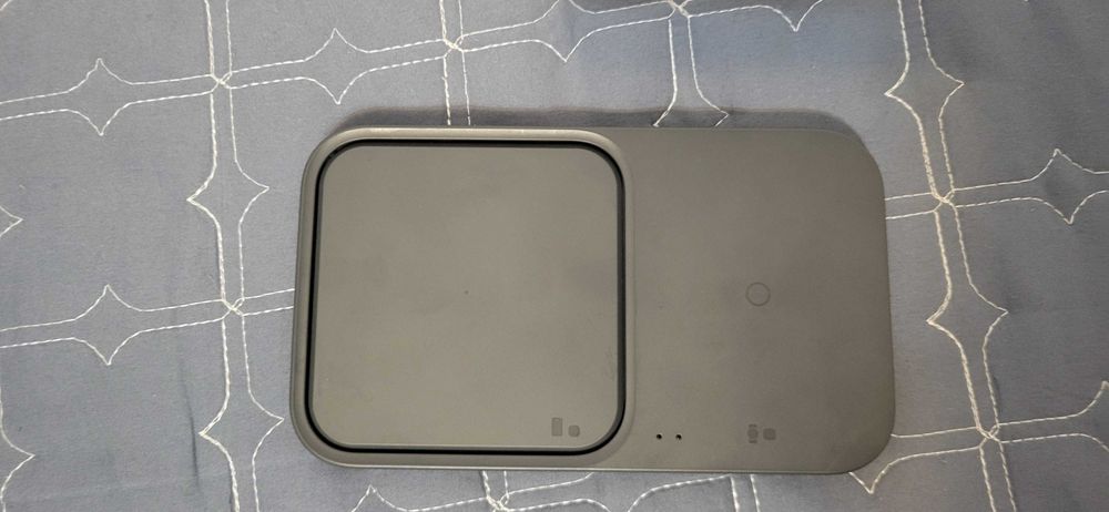 SAMSUNG Wireless Incarcator Fuctional