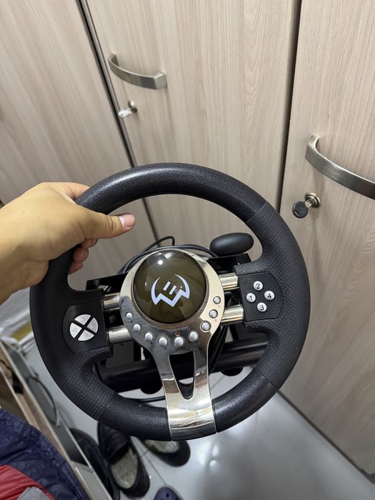 Игровая приставка руль к гоночным играм PS