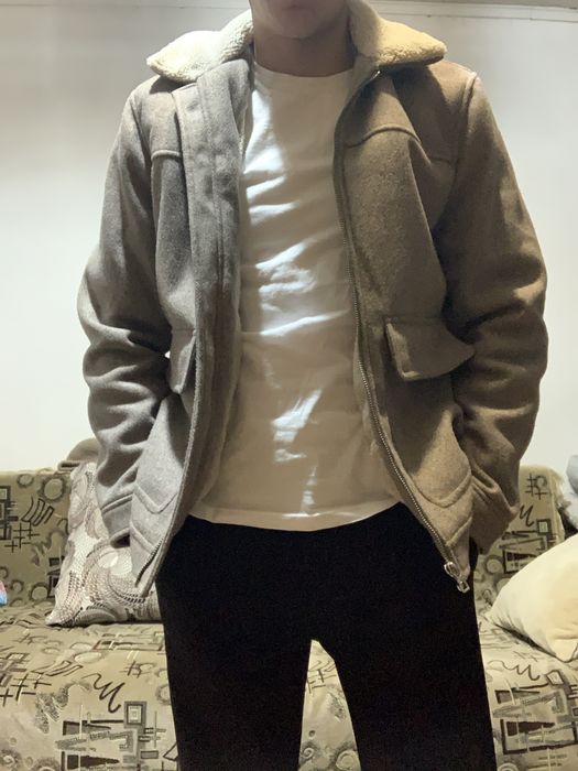 Продам куртку вайкики натуральную