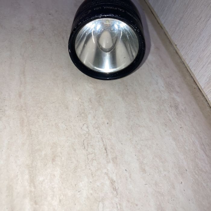 Lanterna Mag Lite Usa cu Led