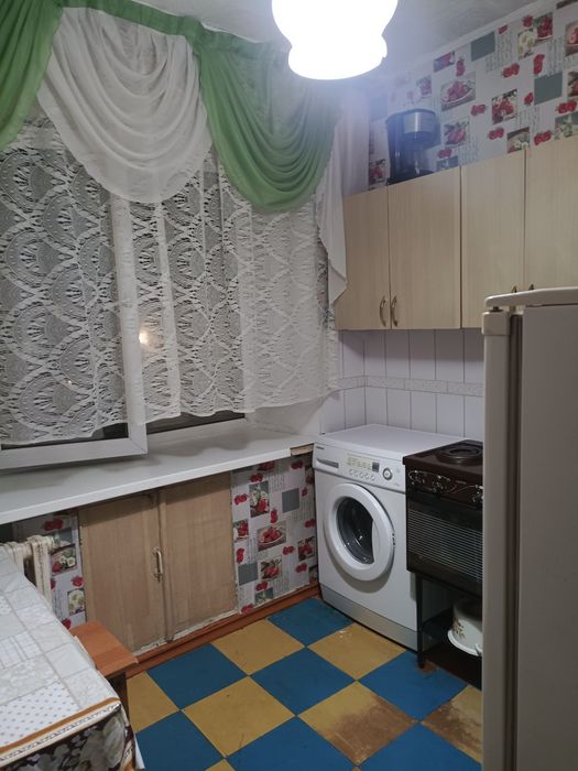 Сдам полуторку на защите