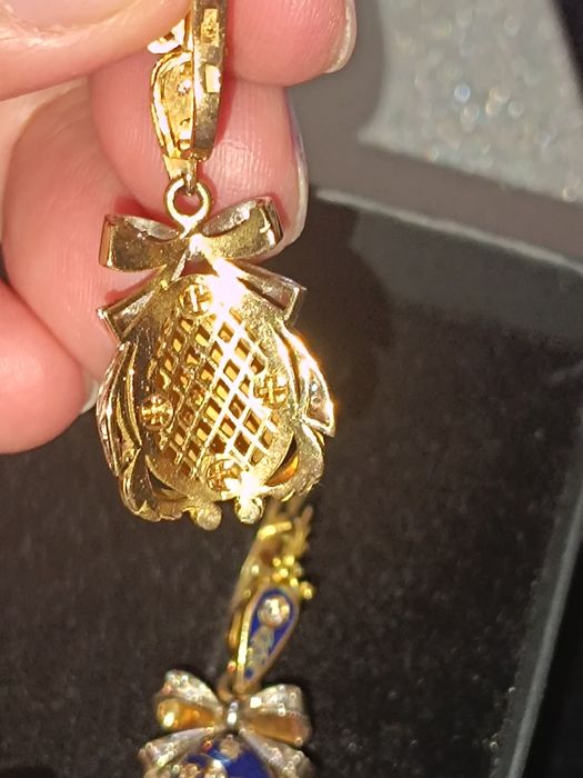 Продам комплект с бриллиантами