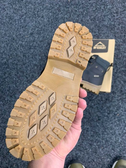 детски зимни обувки боти кубинки Mckinley непромукаеми 33номер