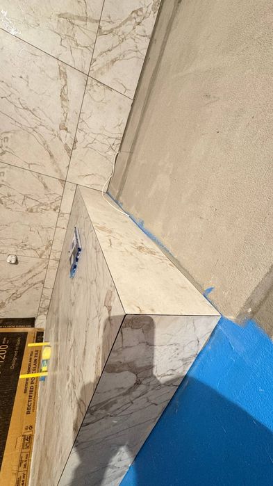 Плиточник укладки керамогранита