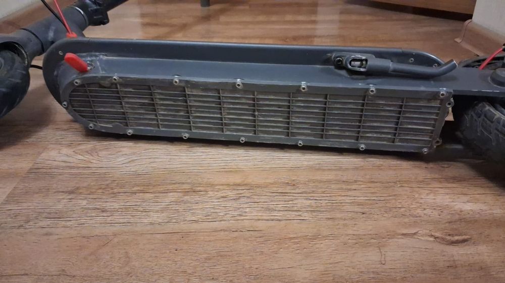 Электросамокат аово про