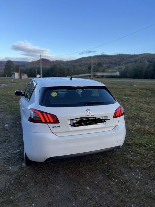 vând peugeot 308
