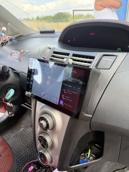 Navigatie Android Dedicata Toyota Yaris . Carplay Android Auto +Camera