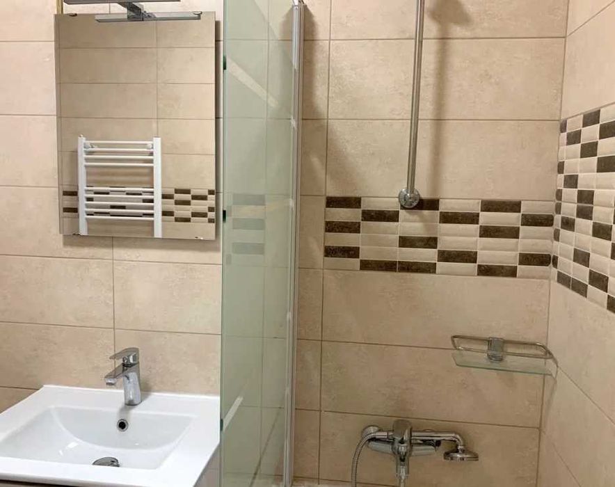 Дава се под наем Двустаен апартамент в Пловдив, Каменица 2 - 65 кв.м за 239.7 € - Снимка #2