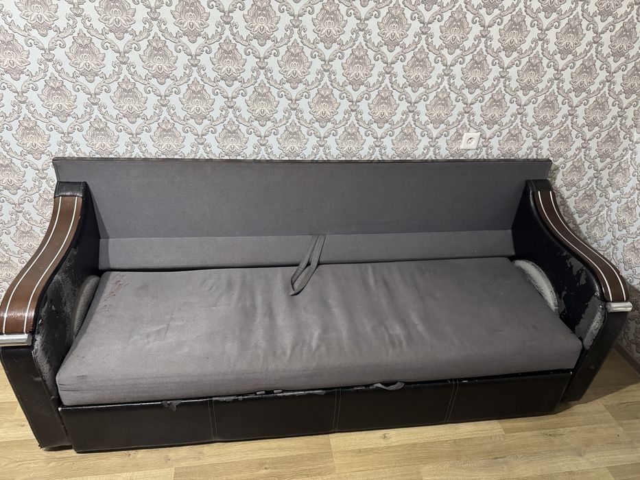 Продам кровать б/у, самовывоз