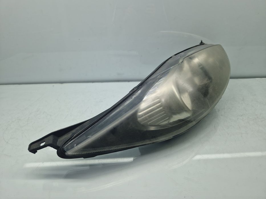 Far dreapta Ford Fiesta 6 [Fabr 2008-2019] 08-431-1187R