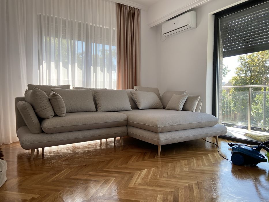 Canapea colțar modernă, stare excelentă