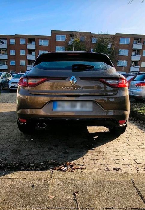 Renault Megane 2017 | 111k km | Full extra | Gata de drum – 7500 FIX