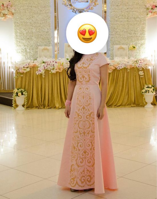 Продам платье