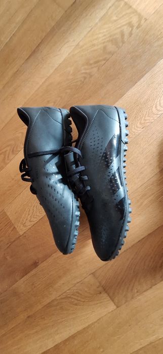 Футболни обувки Adidas