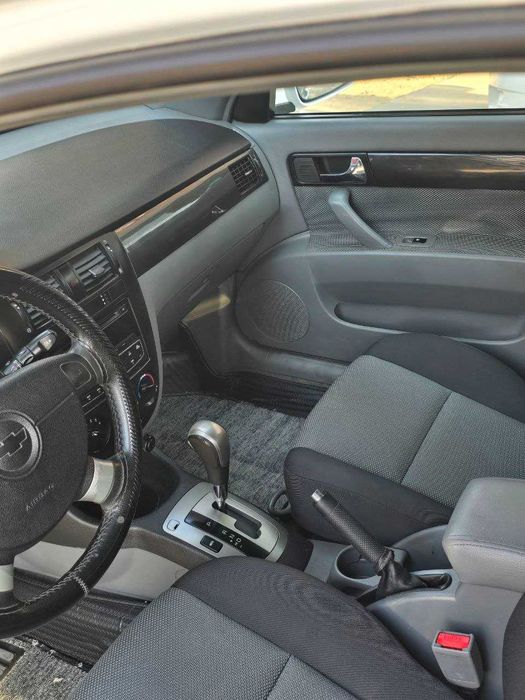 Lacetti gentra sotiladi
2019-yil probeg:121 000, toza,