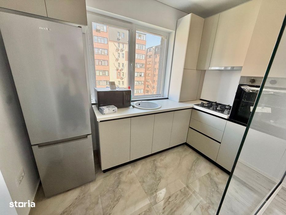 Apartament cu 2 camere LUX Miliatari Residence