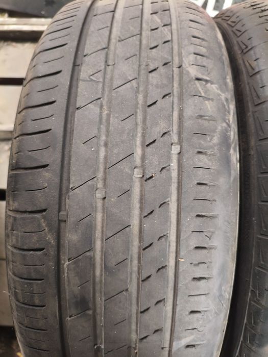 Пара шин 215 60 R 16