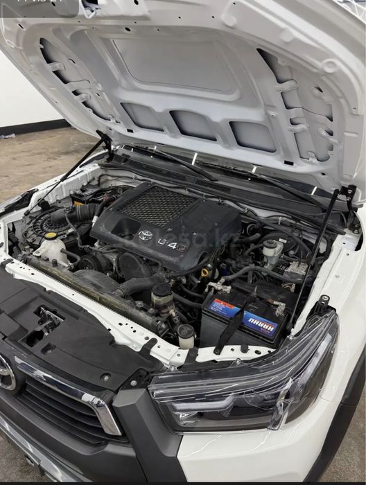 Toyota Hilux 2014