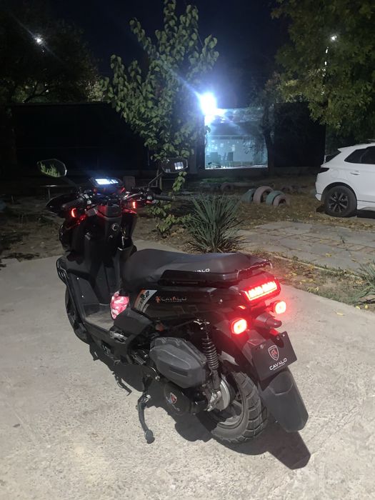 продам скутер Cavalo Tank 2 Pro