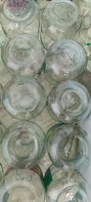 Banka sotiladi 3litr
