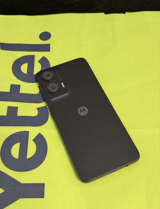 КАТО НОВ 256GB Motorola g35 5G Yettel Гаранция 2028г. Black / Черен