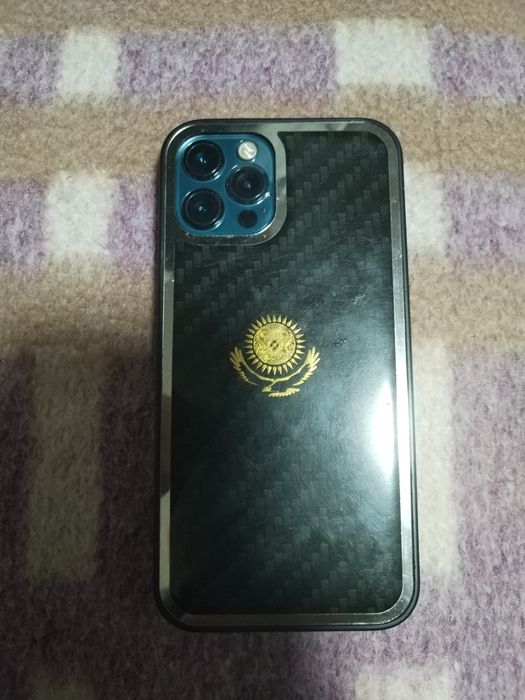 Обменяю айфон 12 про