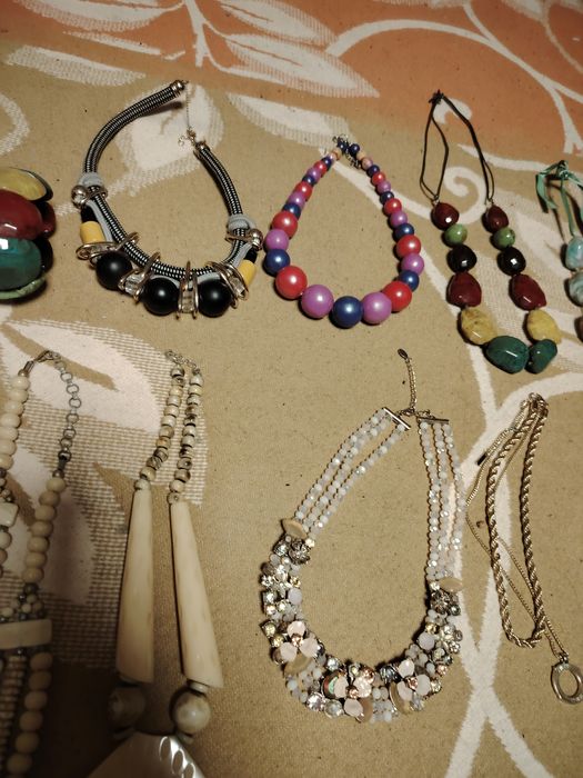 Bijuterii bune frumoase