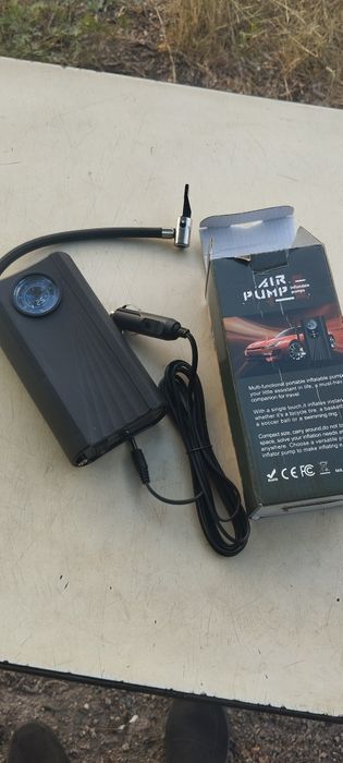 Продаётся автомобильный насос