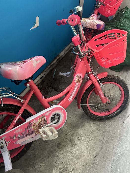 Велосипед девочкам на 3-6лет