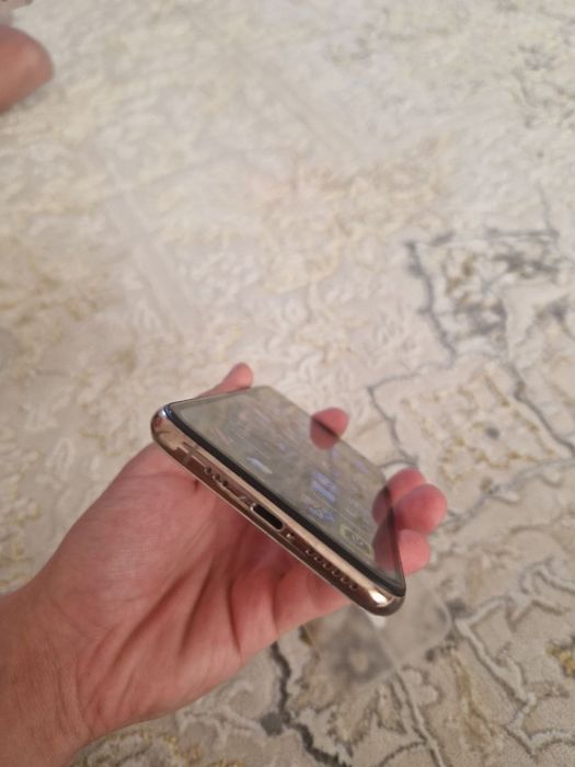 Iphine xs 64 gb