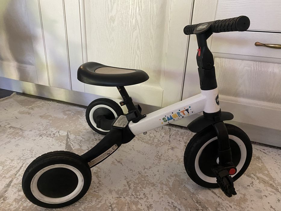 CHIPOLINO Баланс колело - триколка 2в1 СМАРТИ БЯЛ