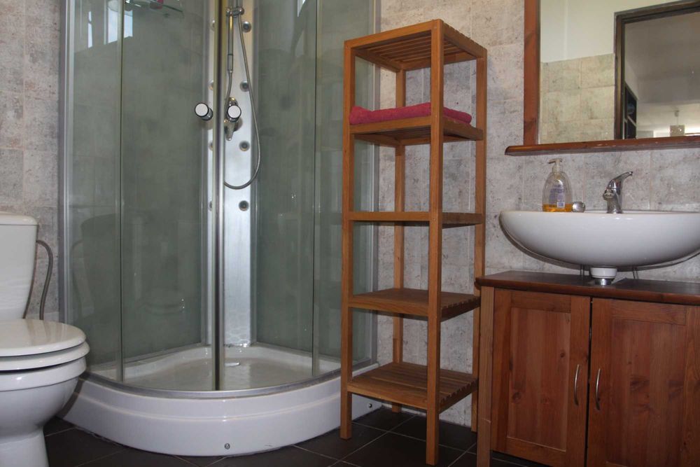 Vila individuala P+1, constructie 170 mp, teren 500 mp, deschidere 20 ml, 3 dormitoare, zona excelenta la granita Bucuresti - Bragadiru