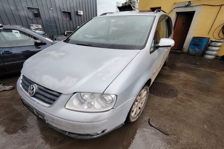 Compresor AC Volkswagen VW Touran 2004 1.9 TDI MT (100 hp)