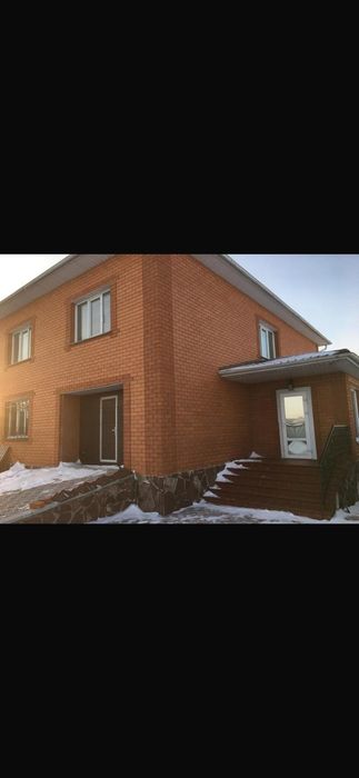 Продам дом двух этажный