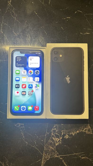 Продам Iphone 11 с коробкой