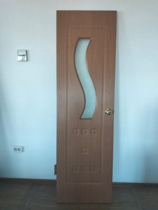 Продам деревянные двери, межкомнатные