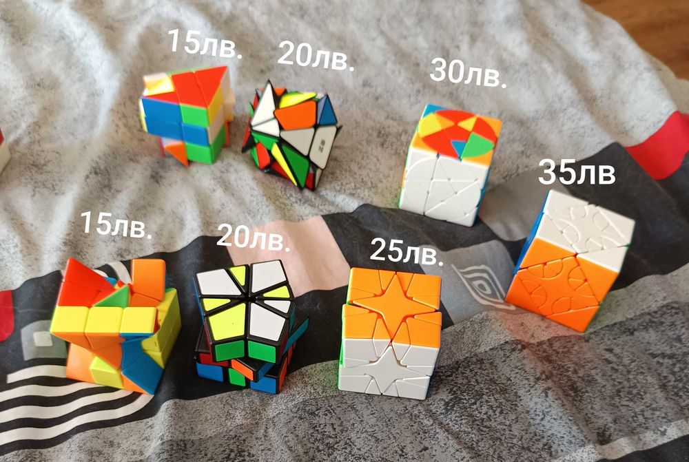 Продавам 29бр. Различни Рубик кубчета на стойност 500лв.