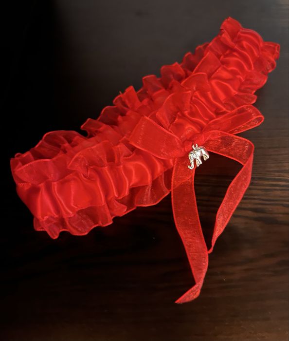 Сватбен жартиер червен